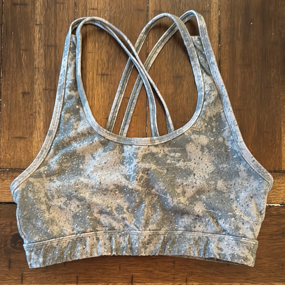 Scorpio Sol Green Sports Bra with Scoop Neck